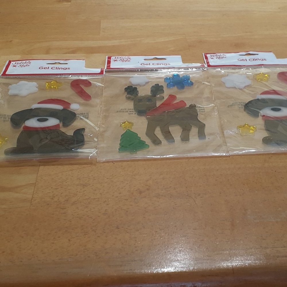 Holiday Style Set of 3 Gel Clings Reindeer & Dog New